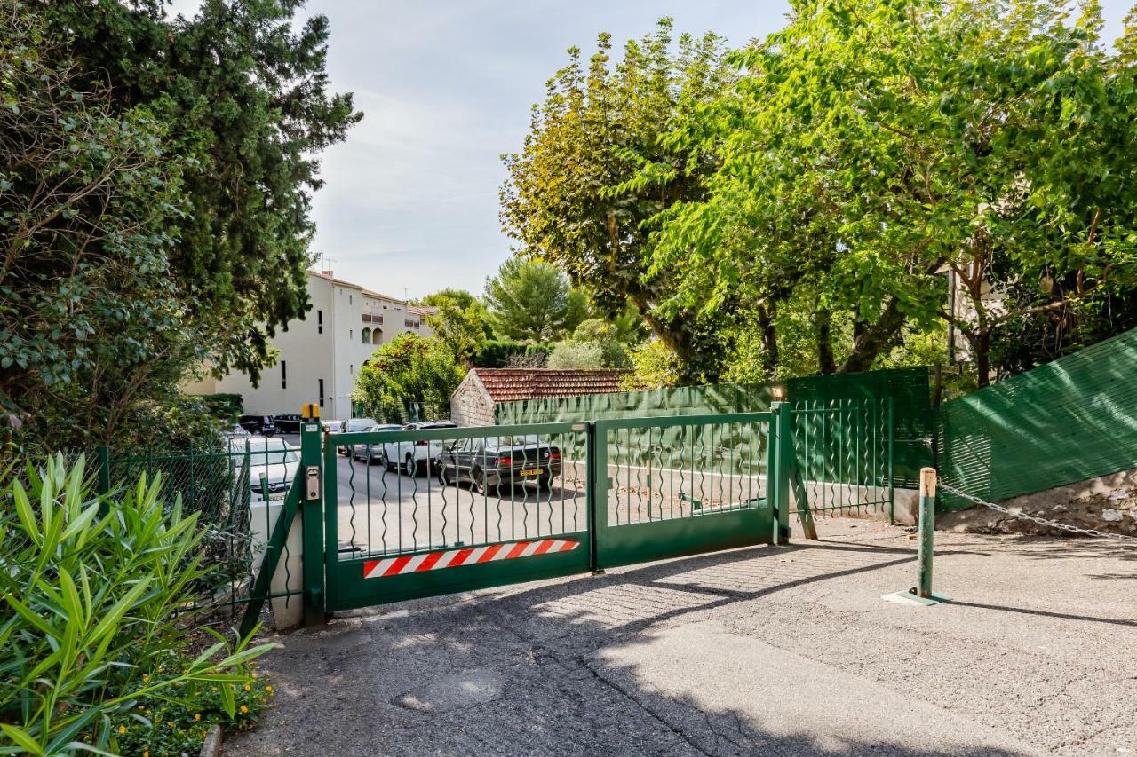 Le Monticule Par Dodo-A-Cassis Apartment Bagian luar foto